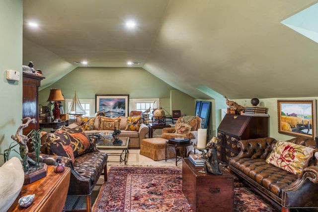 74 Murray Boulevard, Charleston, SC 29401