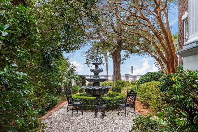 74 Murray Boulevard, Charleston, SC 29401