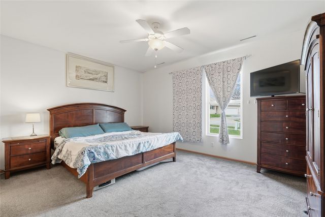 1431 Tower Lane NE, Cedar Rapids, IA 52402