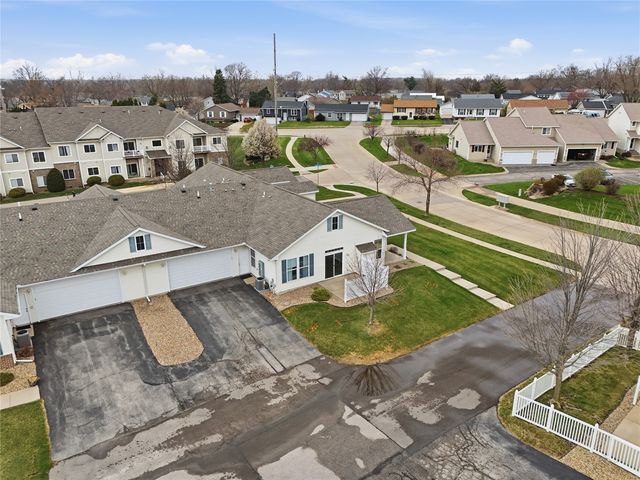 1431 Tower Lane NE, Cedar Rapids, IA 52402