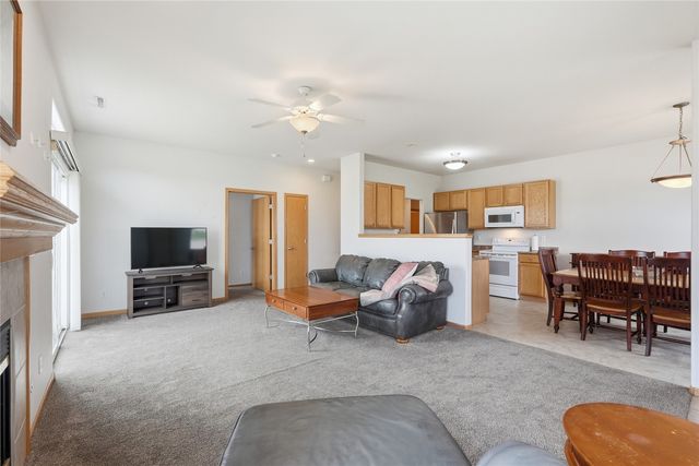 1431 Tower Lane NE, Cedar Rapids, IA 52402