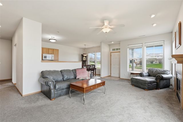 1431 Tower Lane NE, Cedar Rapids, IA 52402
