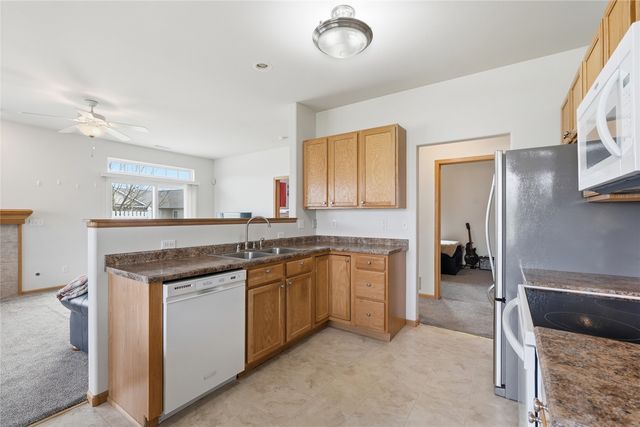 1431 Tower Lane NE, Cedar Rapids, IA 52402
