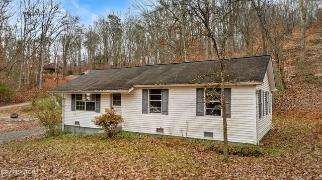 470 Riden Rd, Greenback, TN 37742