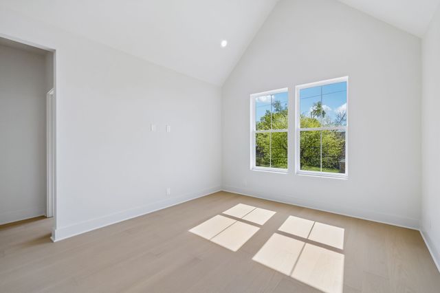 2301 Alpine Ave, Nashville, TN 37218