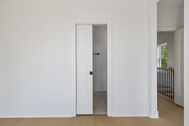 2301 Alpine Ave, Nashville, TN 37218