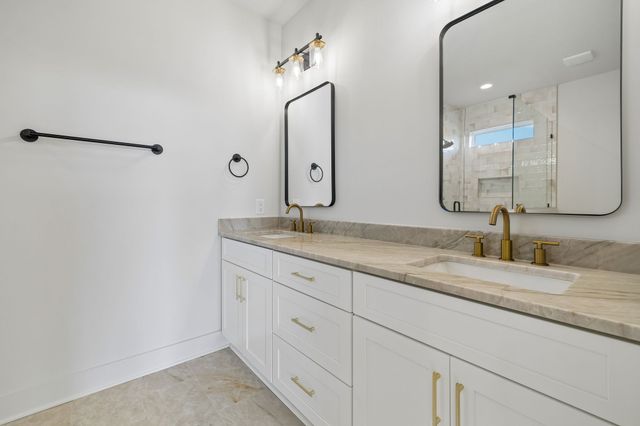 2301 Alpine Ave, Nashville, TN 37218