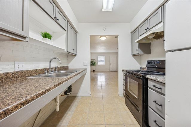 8212 Sam Rayburn DR 3, Austin, TX 78753