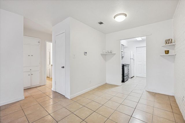 8212 Sam Rayburn DR 3, Austin, TX 78753