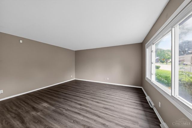 5987 Sunridge Drive, Cincinnati, OH 45224