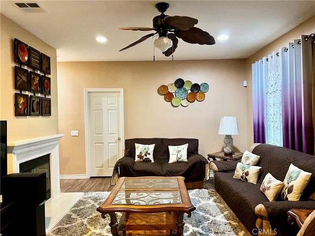 29754 Maxmillian, Murrieta, CA 92563