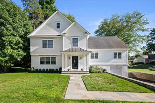 299 Stratton Road, New Rochelle, NY 10804