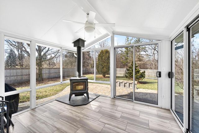 N57W16124 Bette DRIVE, Menomonee Falls, WI 53051