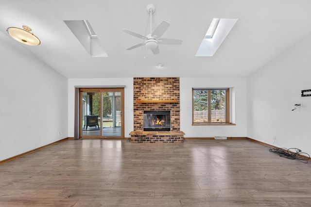 N57W16124 Bette DRIVE, Menomonee Falls, WI 53051