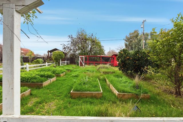 12126 Topper Road, Madera, CA 93636