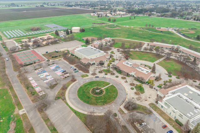 12126 Topper Road, Madera, CA 93636