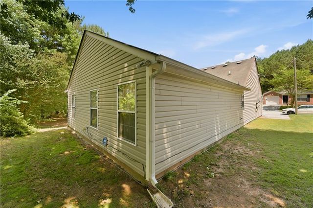 7126 Ravenwood Lane, Lithonia, GA 30038