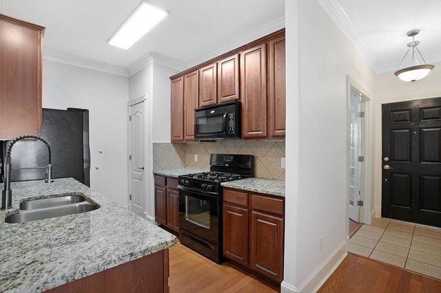 6715 Windrift WAY 3, Austin, TX 78745