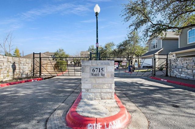 6715 Windrift WAY 3, Austin, TX 78745