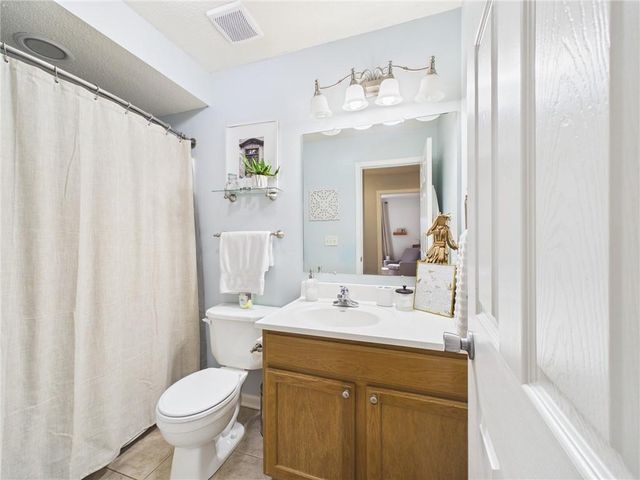 7 SE 150th Road, Warrensburg, MO 64093