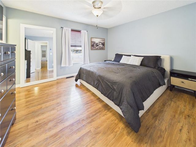 7 SE 150th Road, Warrensburg, MO 64093