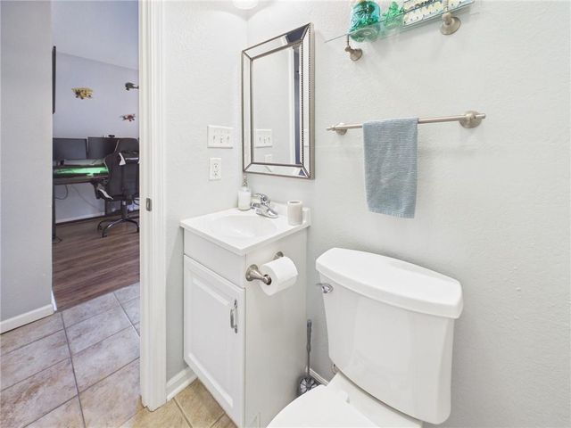 7 SE 150th Road, Warrensburg, MO 64093