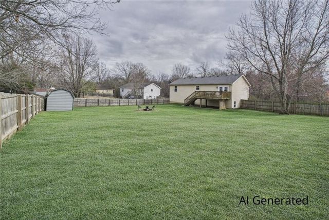 7 SE 150th Road, Warrensburg, MO 64093