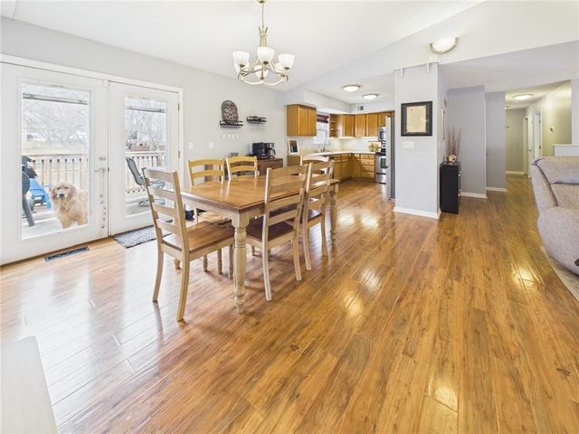 7 SE 150th Road, Warrensburg, MO 64093