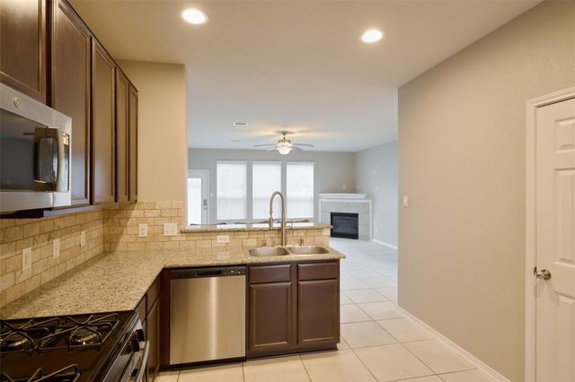 28915 Birch Green Way, Spring, TX 77386