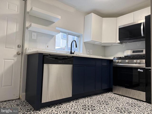 2136 E TUCKER ST, Philadelphia, PA 19125