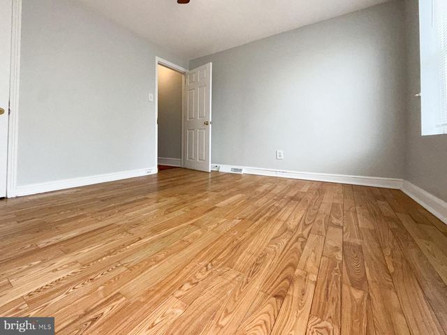 2136 E TUCKER ST, Philadelphia, PA 19125