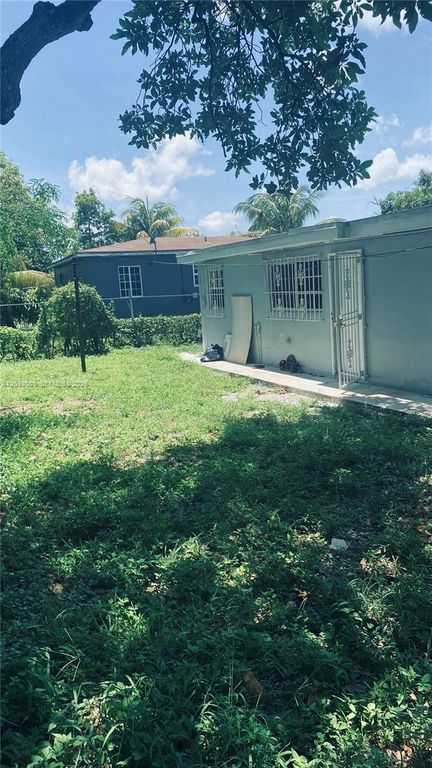 1120 NW 147th St 0, Miami, FL 33168
