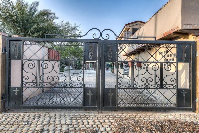 614 Pine Gully Road Loft, Seabrook, TX 77586