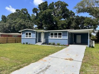 1011 Trenton Dr, Pensacola, FL 32505