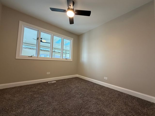 5747 Dover Road, Oak Forest, IL 60452