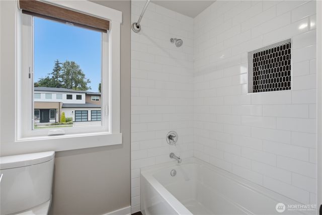 12229 NE 100th Street, Kirkland, WA 98033