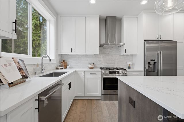 12229 NE 100th Street, Kirkland, WA 98033