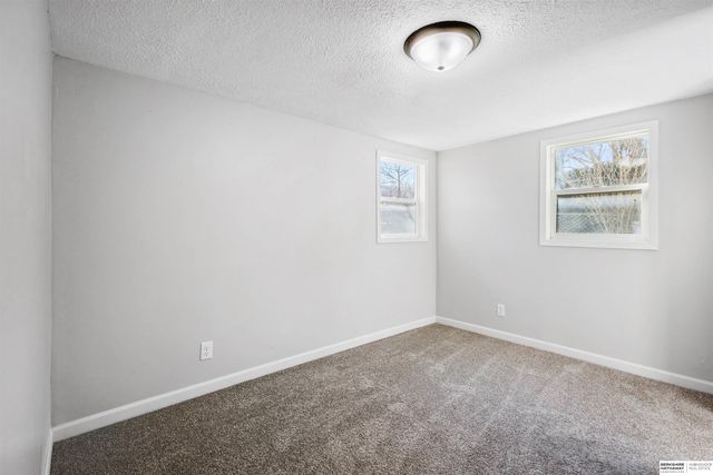 4502 Spring Street, Omaha, NE 68106