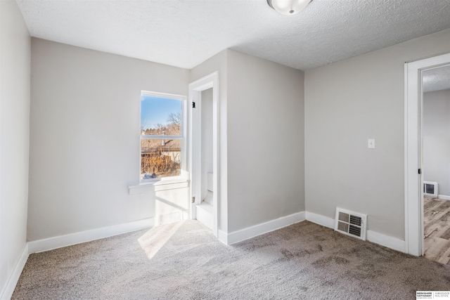 4502 Spring Street, Omaha, NE 68106