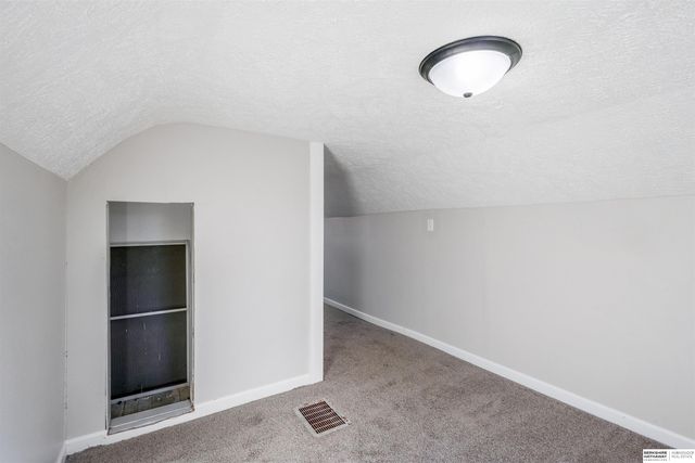 4502 Spring Street, Omaha, NE 68106