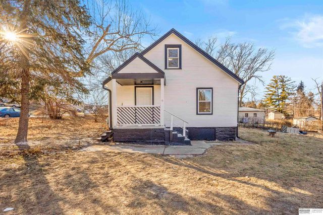 4502 Spring Street, Omaha, NE 68106