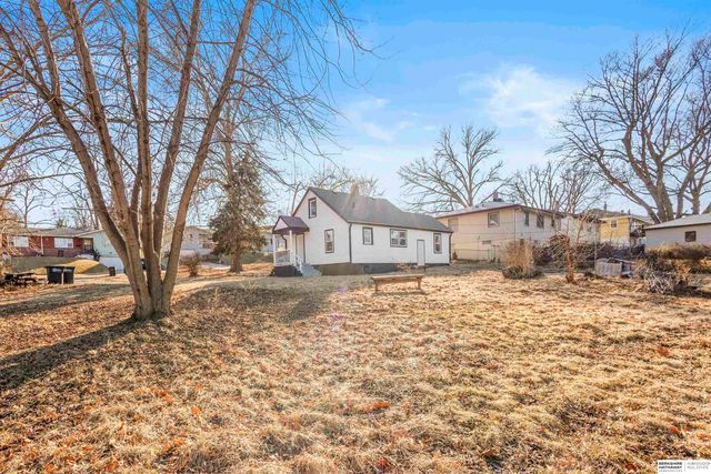 4502 Spring Street, Omaha, NE 68106