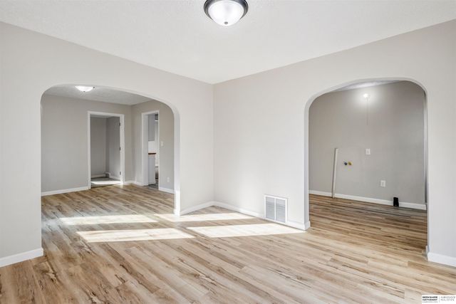 4502 Spring Street, Omaha, NE 68106