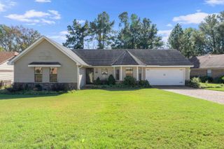 6261 STAR VALLEY DR, Bartlett, TN 38134