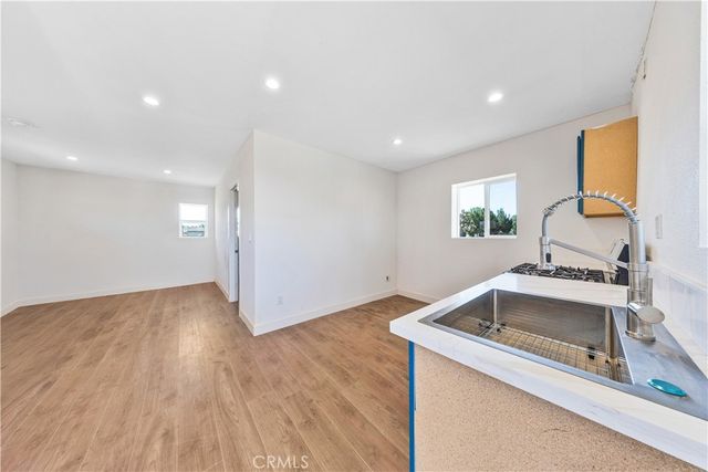 2714 W Avenue M8, Palmdale, CA 93551