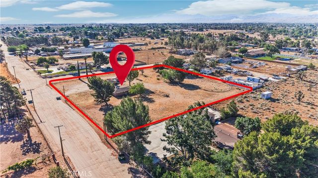 2714 W Avenue M8, Palmdale, CA 93551