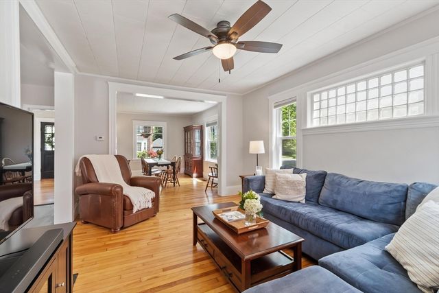95 Haseltine Street, Haverhill, MA 01835