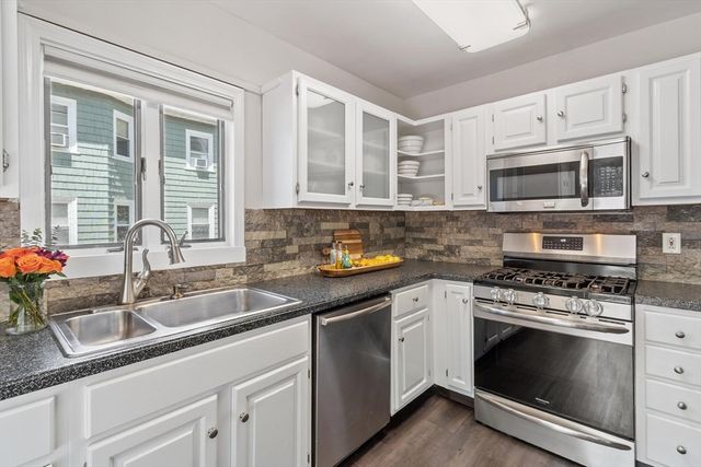 95 Haseltine Street, Haverhill, MA 01835
