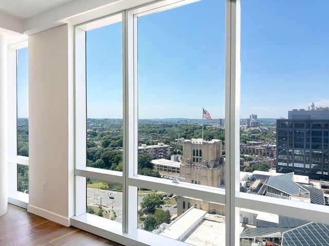 188 Brookline Ave 22G, Boston, MA 02215