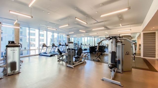188 Brookline Ave 22G, Boston, MA 02215